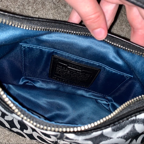 Small Coach Purse - Picture 4 of 6